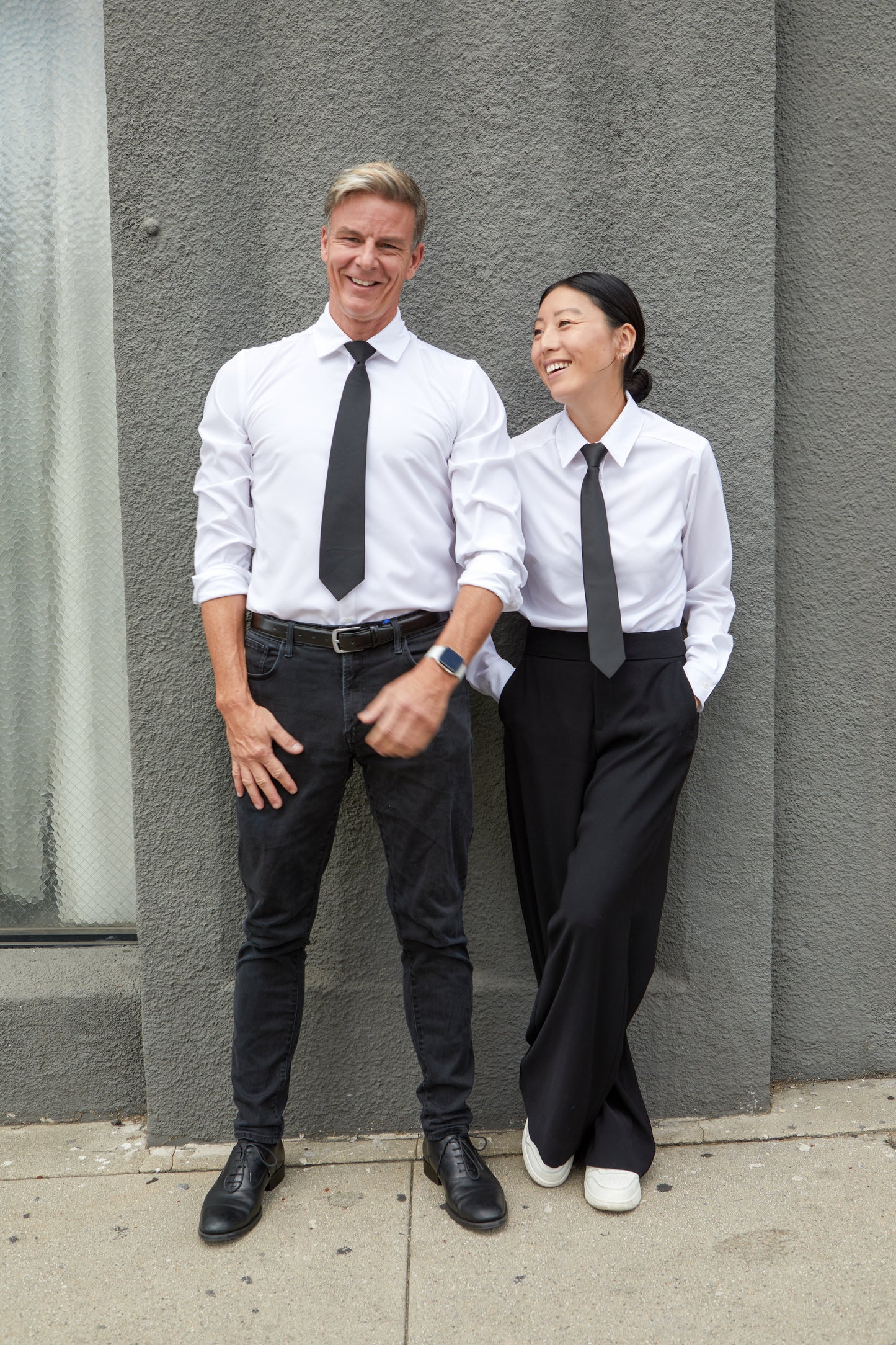 Women's Essential Button Down - White